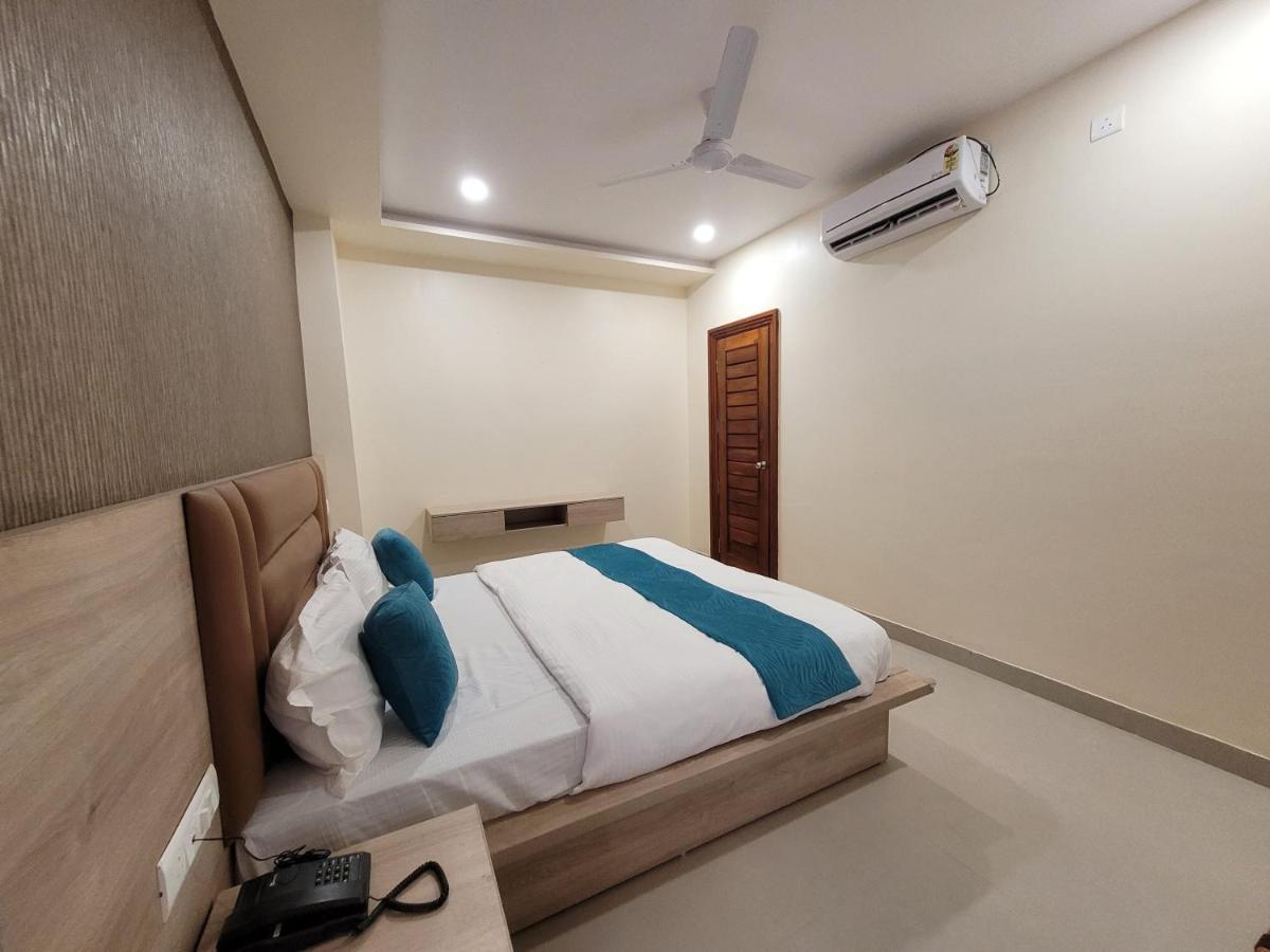 Hotel Ananda Kashi Varanasi Exterior foto